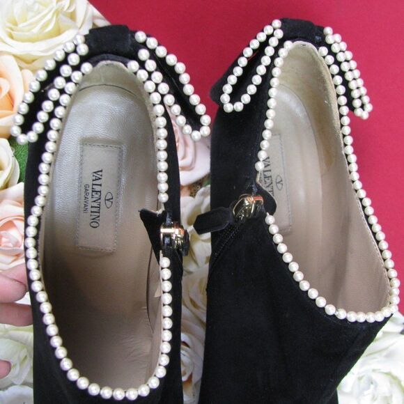 HOST PICK!! Valentino Garavani Suede ankle boots 40 - Picture 7 of 15